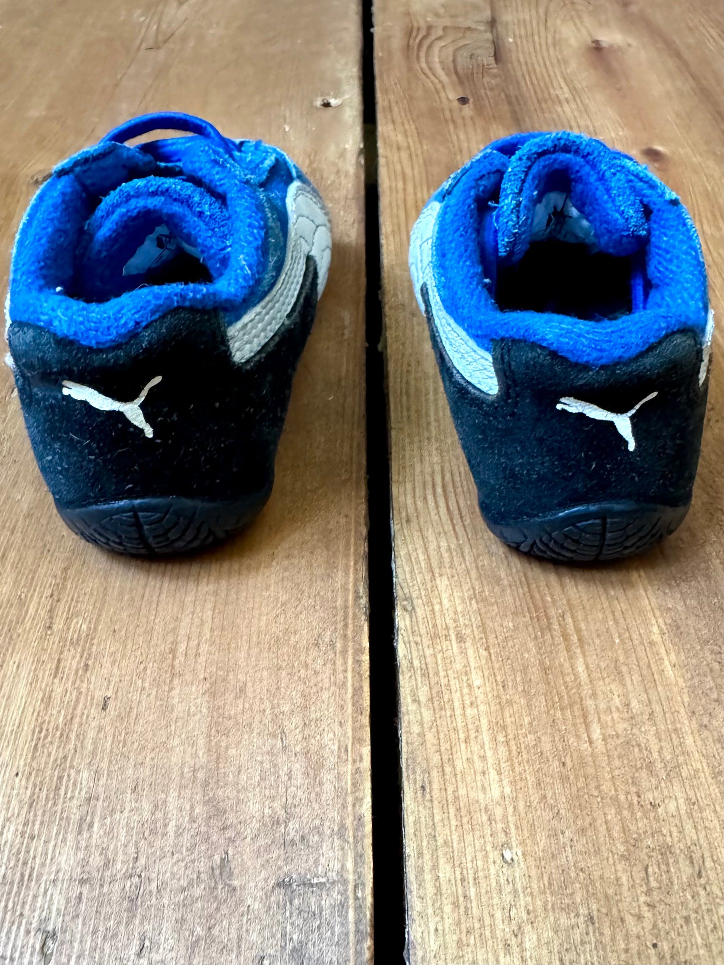 Vintage Y2K baby puma speed cat suede trainers. Size UK 1. Handpicked for Bee Tiny kids vintage.