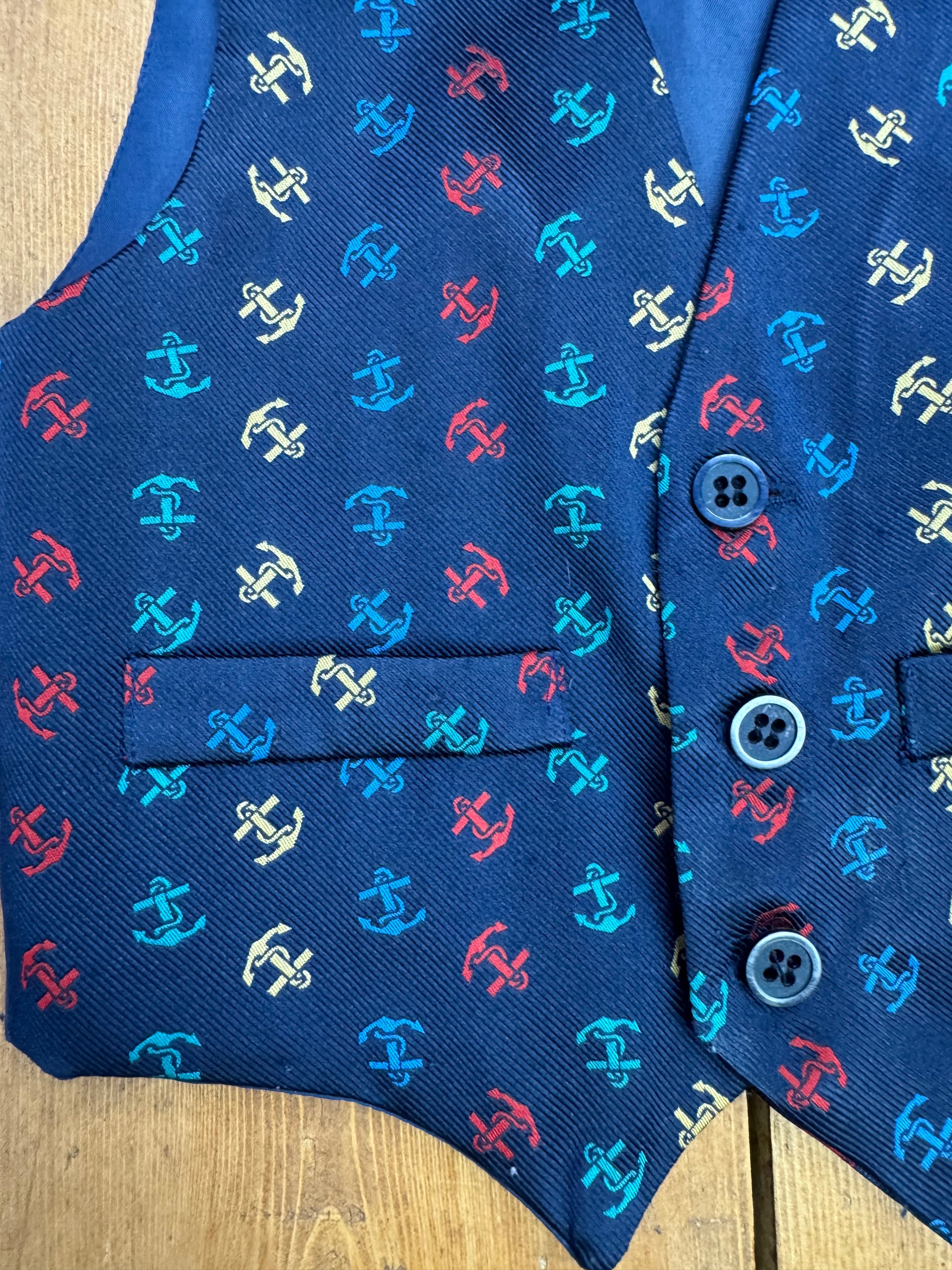 Vintage 90s kids nautical theme waistcoat. Age 3-4 years. Handpicked for Bee Tiny kids vintage. 