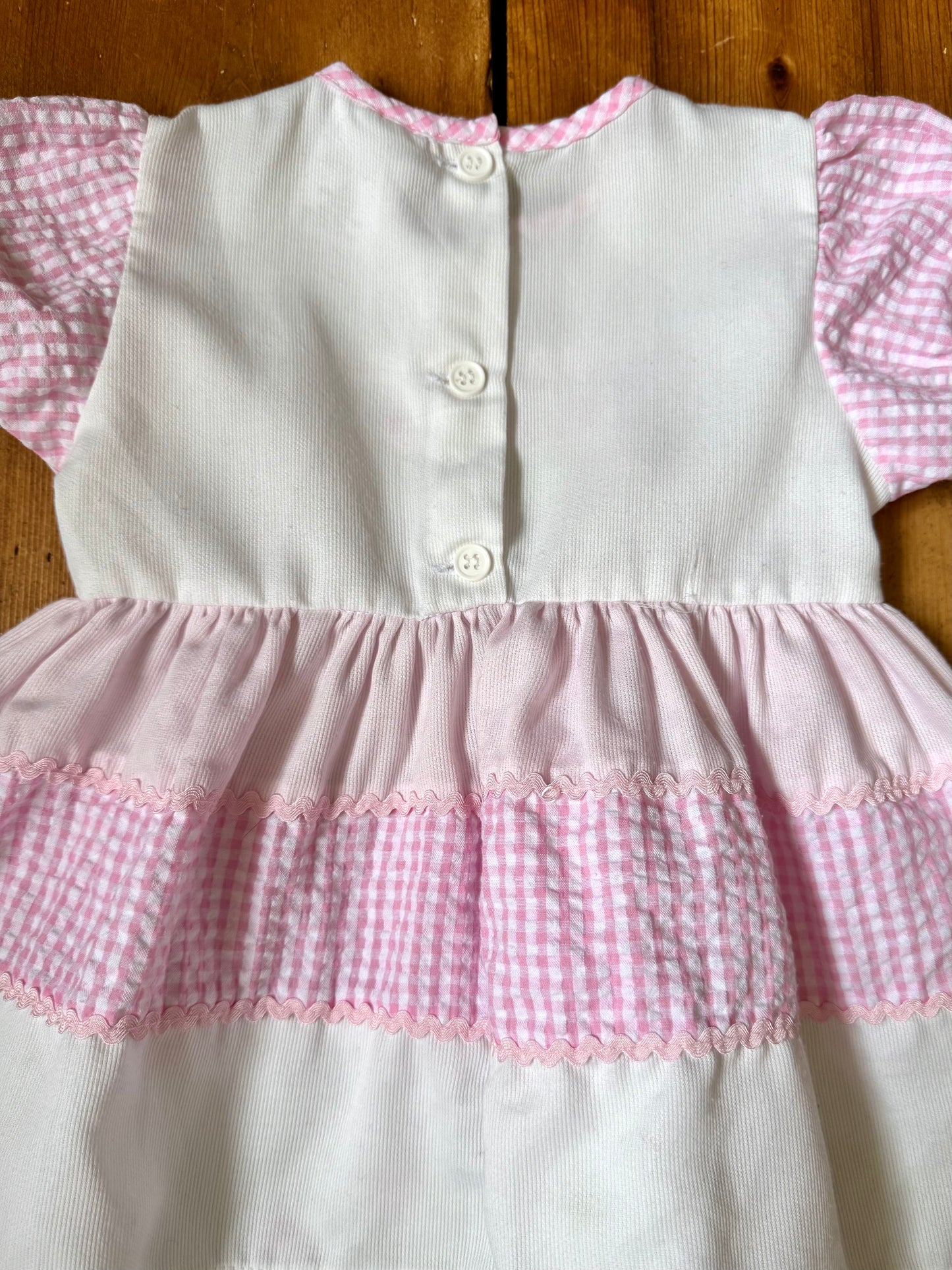 Vintage pink gingham toddler dress with embroidered tulips and puff sleeves. Authentic late 80s/early 90s children's dress. Handpicked for Bee Tiny.