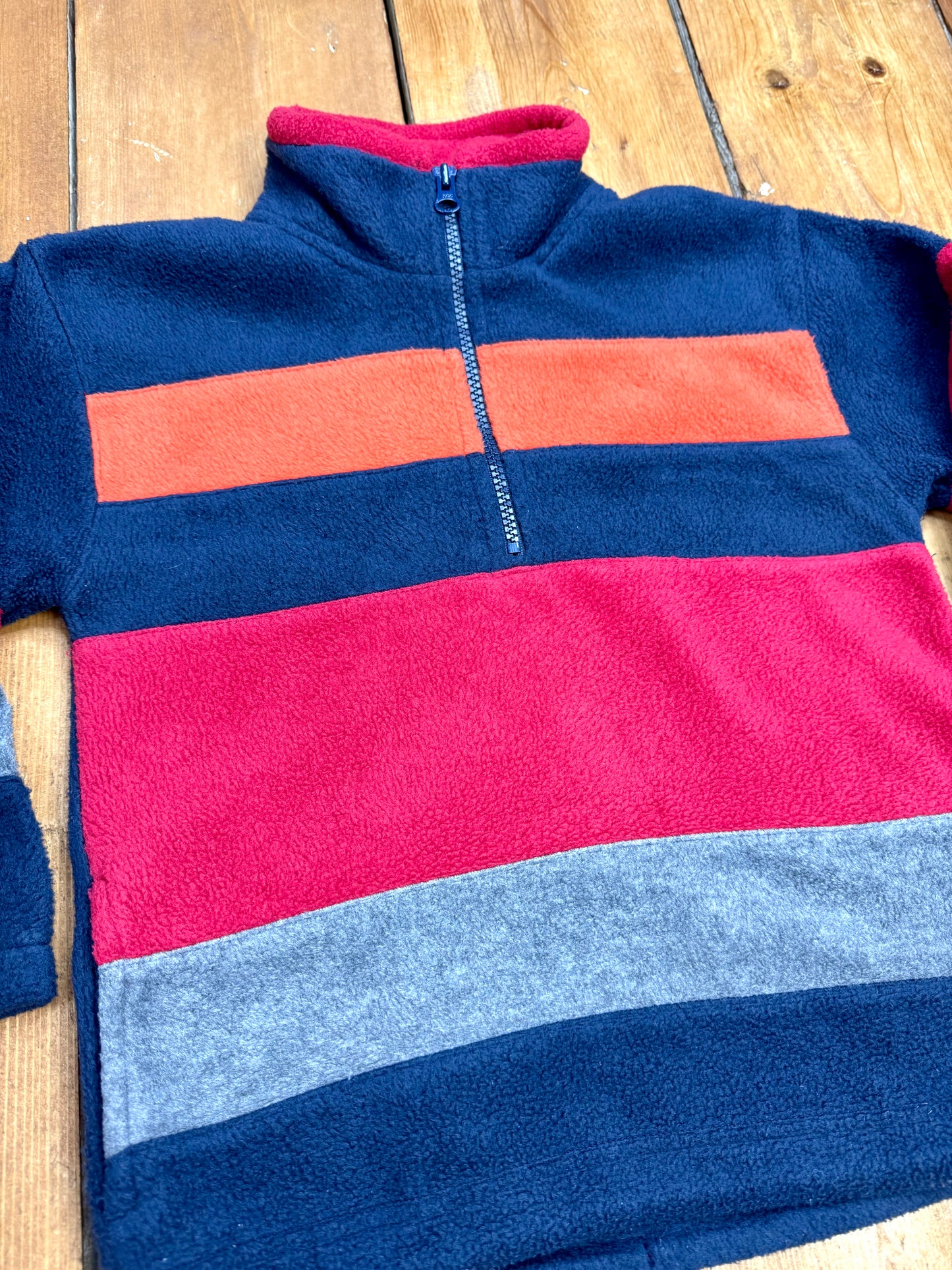 Vintage BHS 90s colourblock striped kids fleece. Age 4 years. Handpicked for Bee Tiny kids vintage.