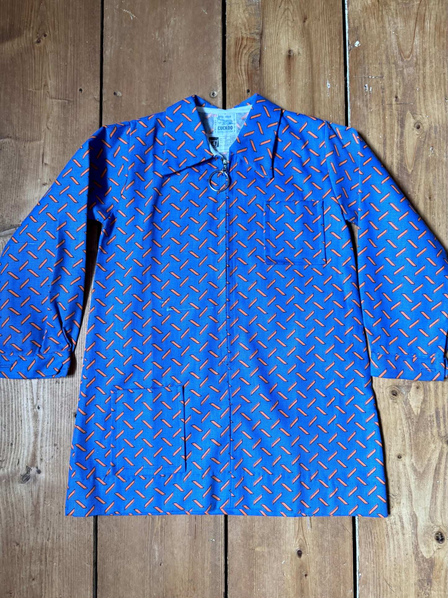 Vintage 70s Cuckoo blue & orange geometric zip dress. Age 4-5 years. Handpicked for Bee Tiny kids vintage.