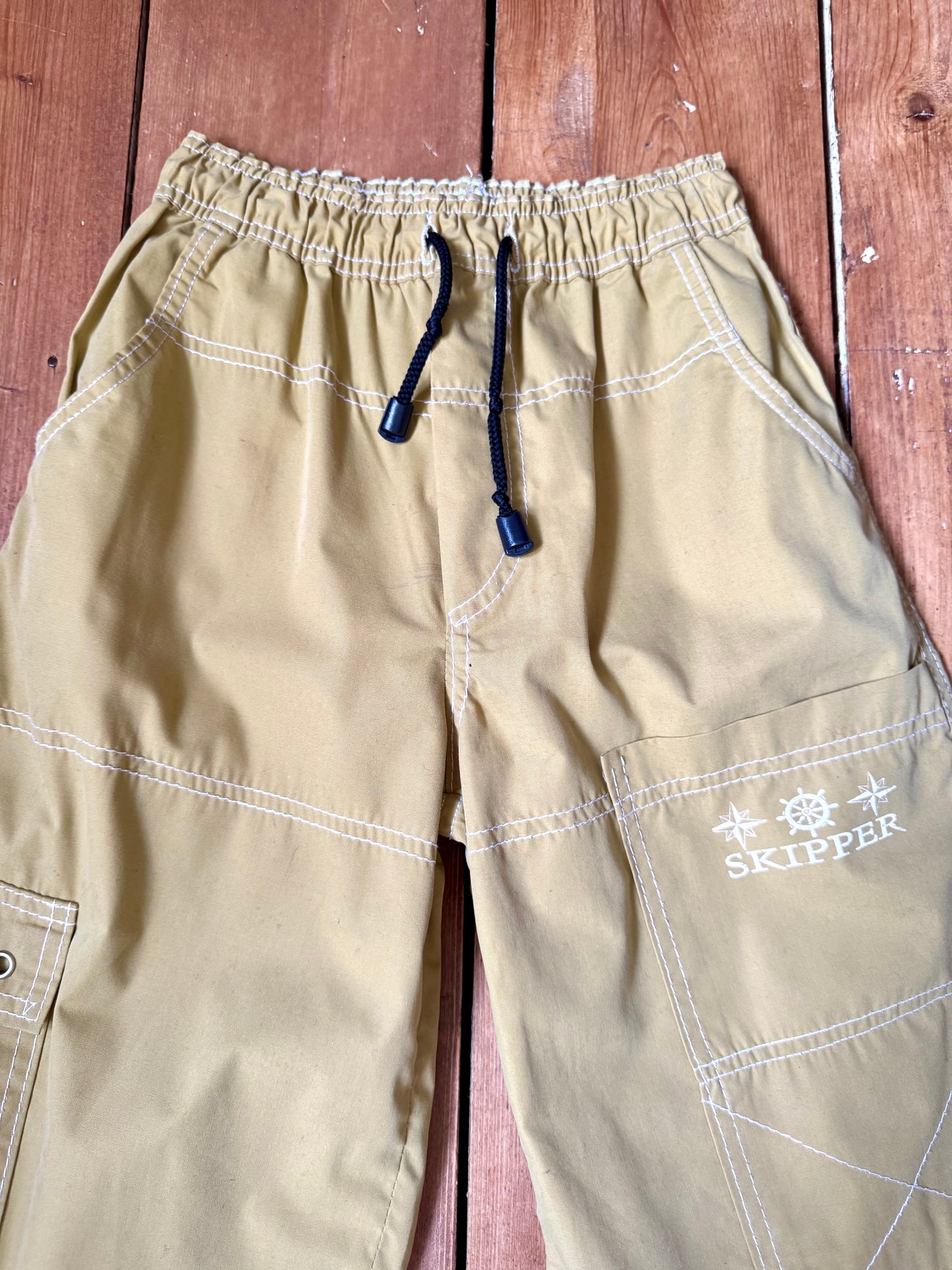 Vintage Y2K Cargo Shorts | 9-10 Years