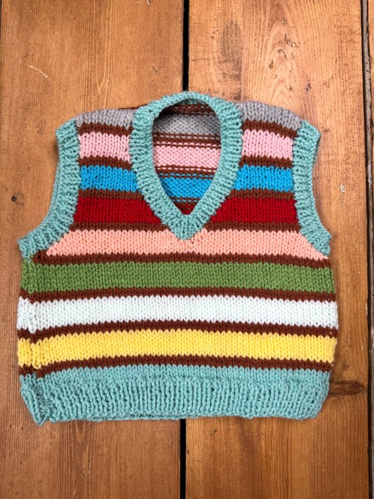 Handknitted colourful striped kids sweater vest. Age 1 year. Handpicked for Bee Tiny kids vintage. 