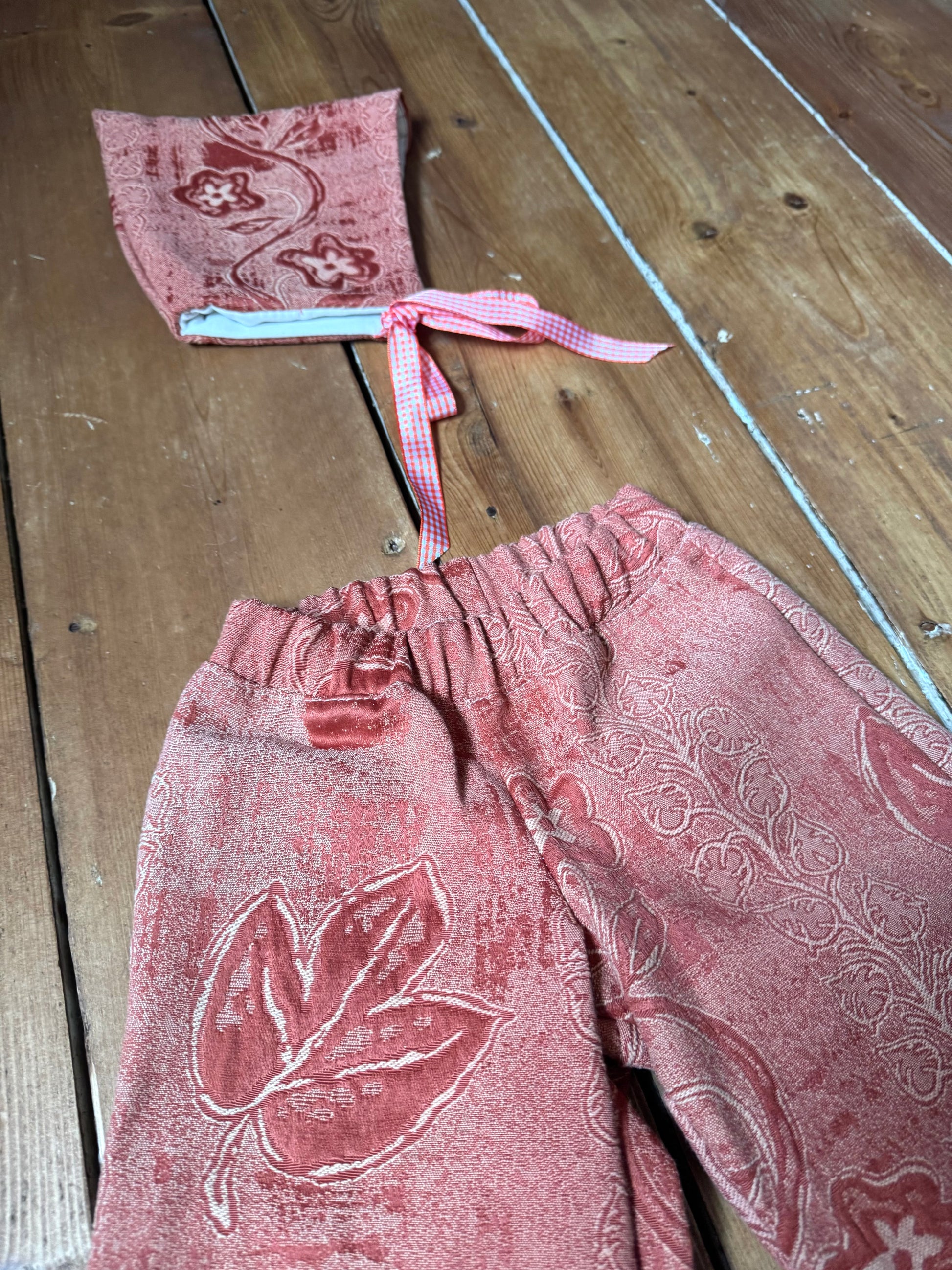 Handmade kids 2 piece coordinating set. Pixie hat and trouser matching kids set made from vintage fabric. Handmade for Bee Tiny kids vintage. One of a kind. 