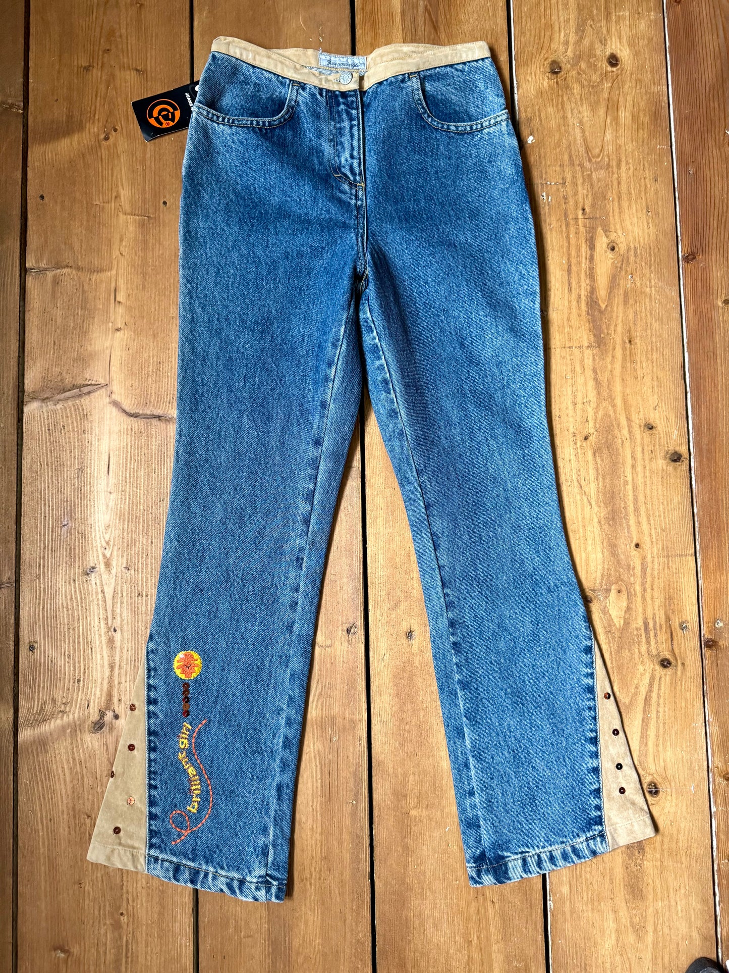 Italian vintage Y2K girls denim jeans. Age 8 years. Handpicked for Bee Tiny kids vintage.