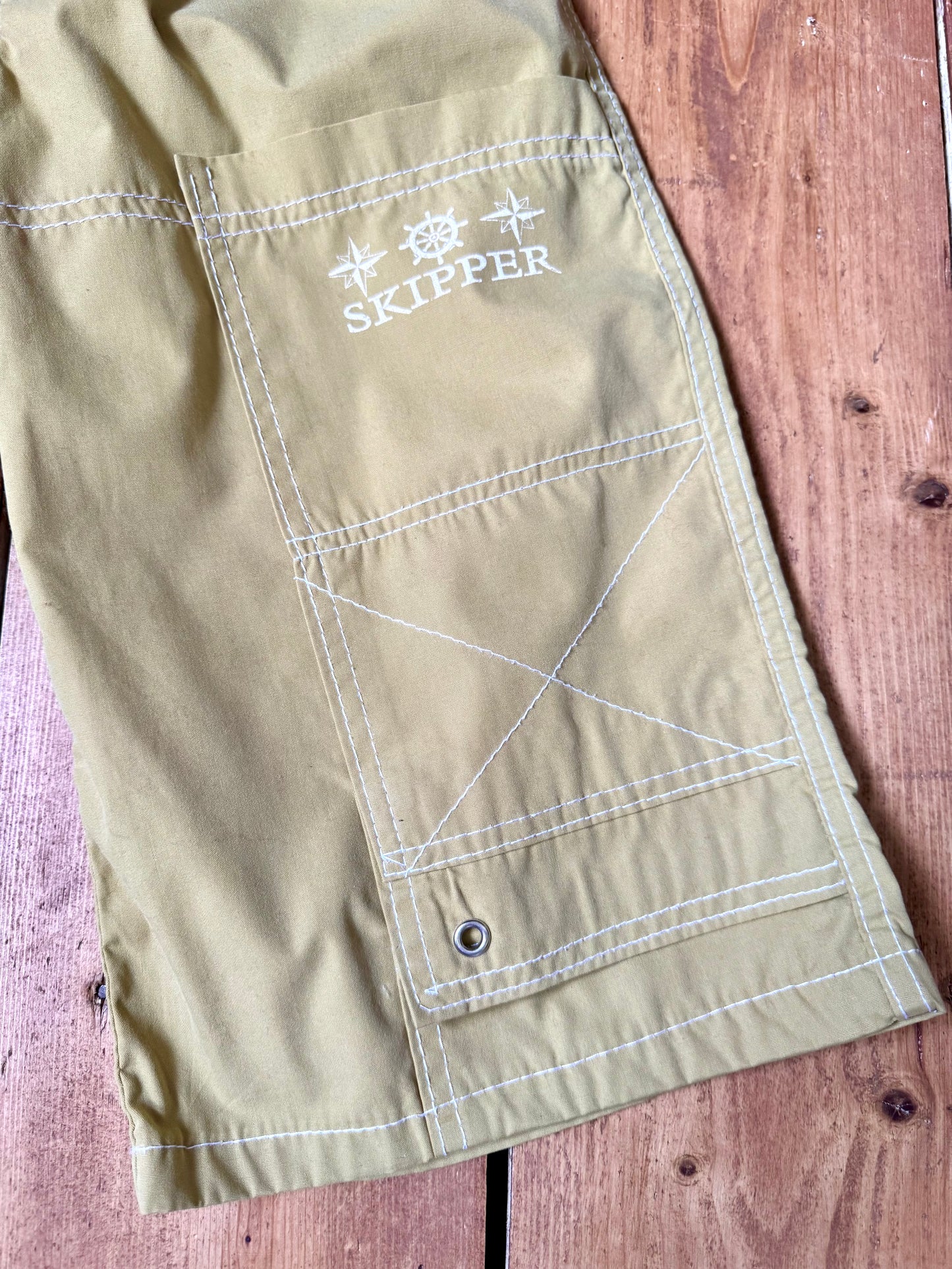Vintage Y2K Cargo Shorts | 9-10 Years