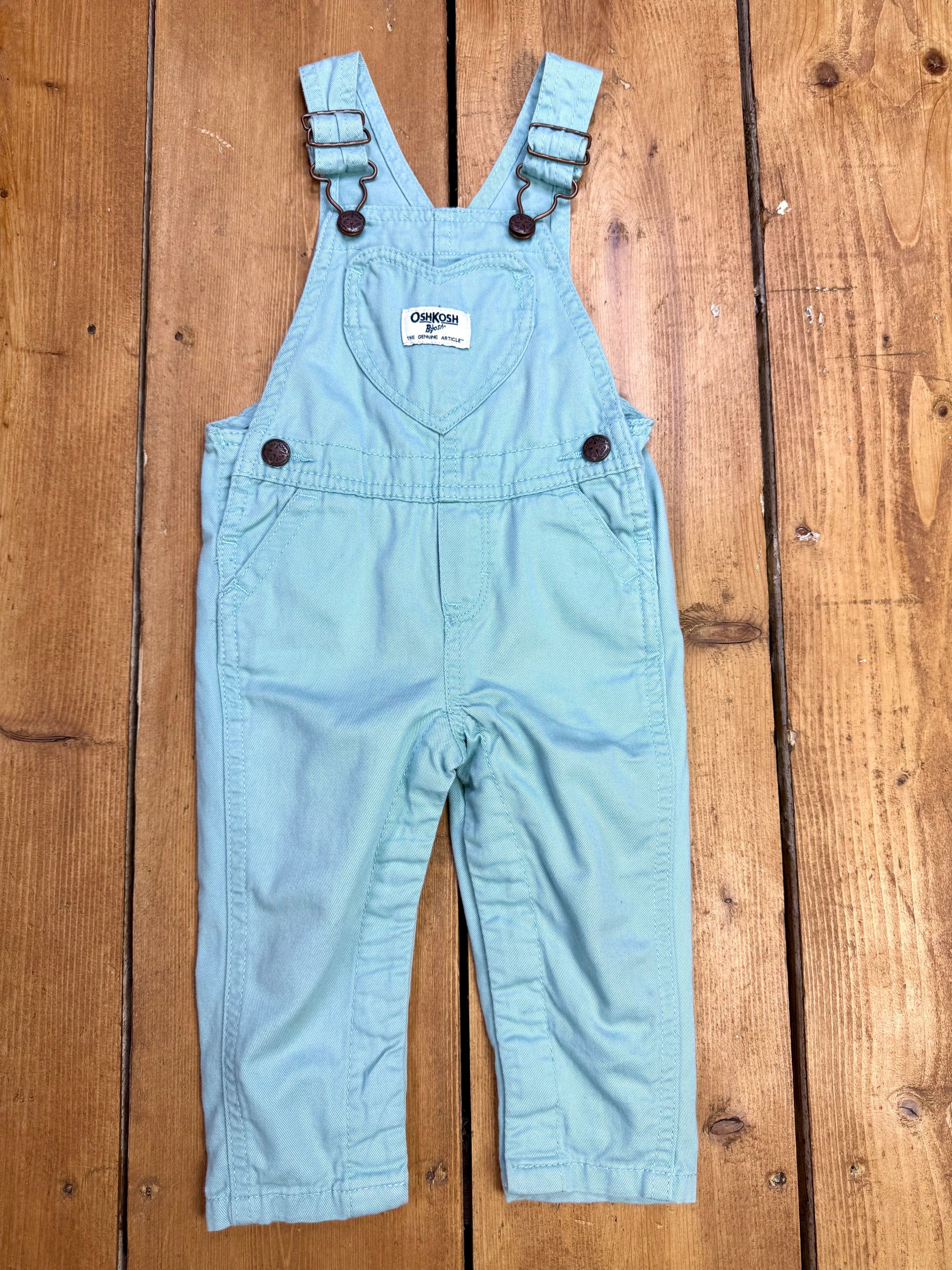 OshKosh mint green heart pocket dungarees. 12 months. Handpicked for Bee Tiny kids vintage.