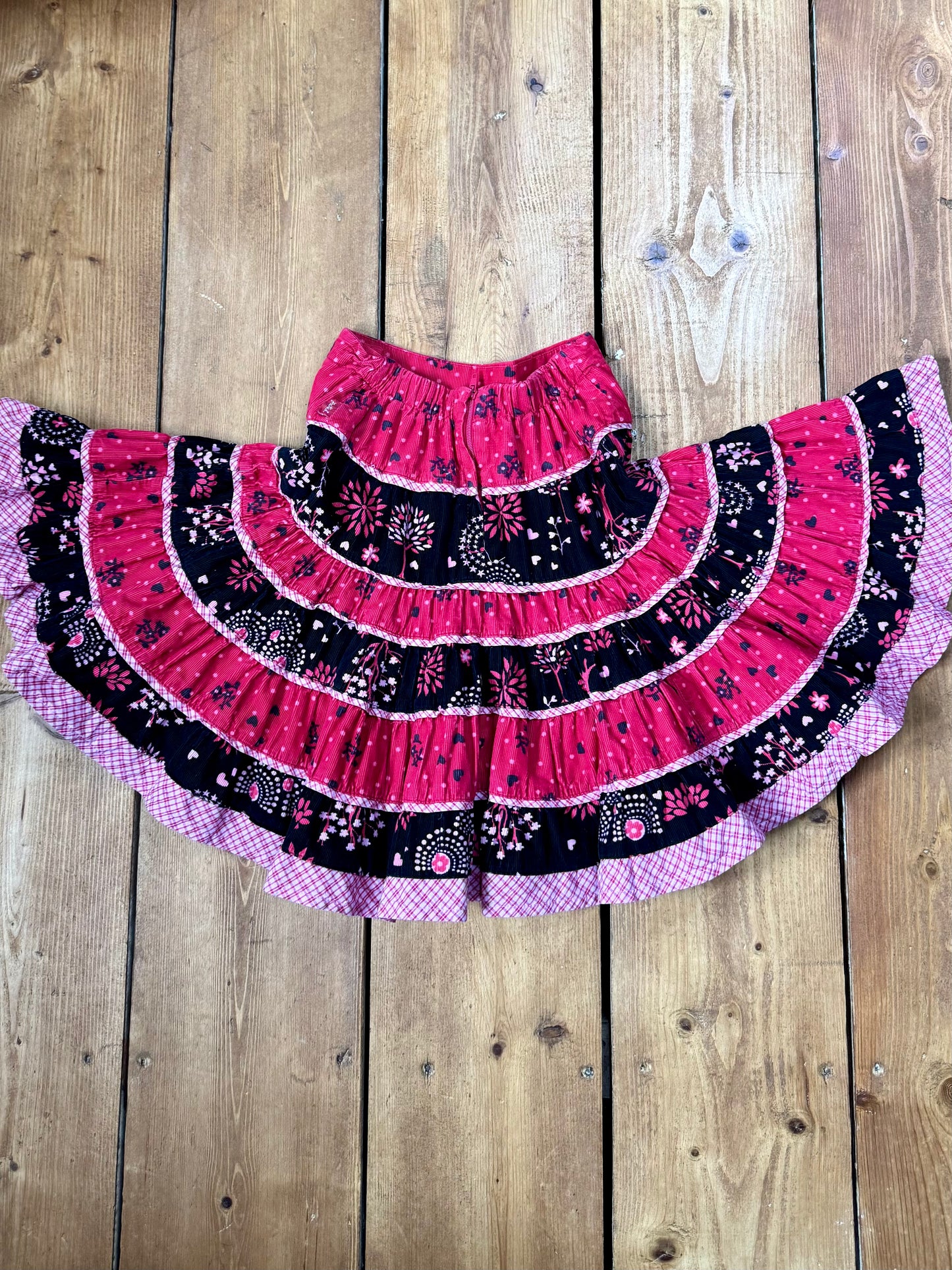 Pumpkin Patch kids vintage full tiered skirt. Handpicked for Bee Tiny kids vintage. 