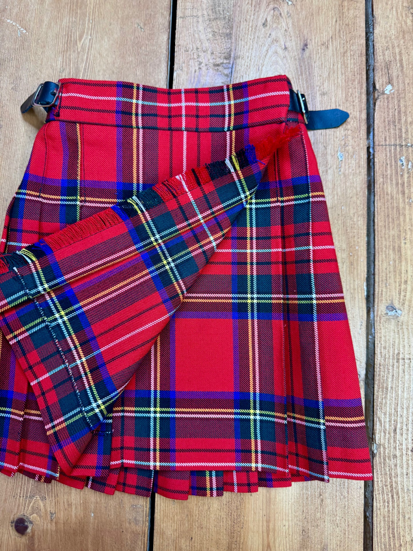 Vintage 90s Red Tartan Kilt Skirt | James Pringle Weavers | 2 Years