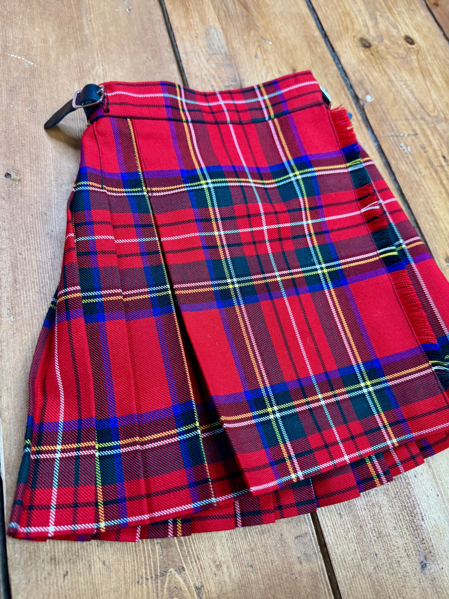 Vintage 90s Red Tartan Kilt Skirt | James Pringle Weavers | 2 Years