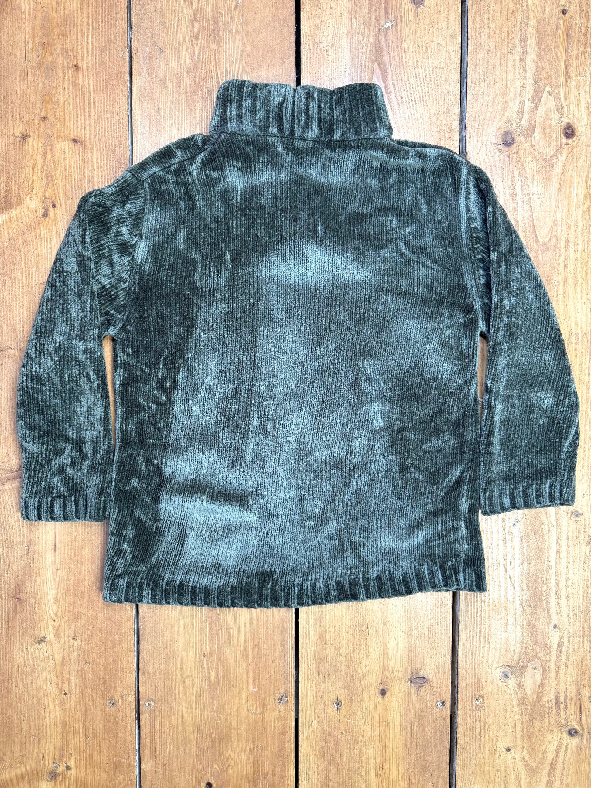 Green 1/4 zip jumper with a cream stripe