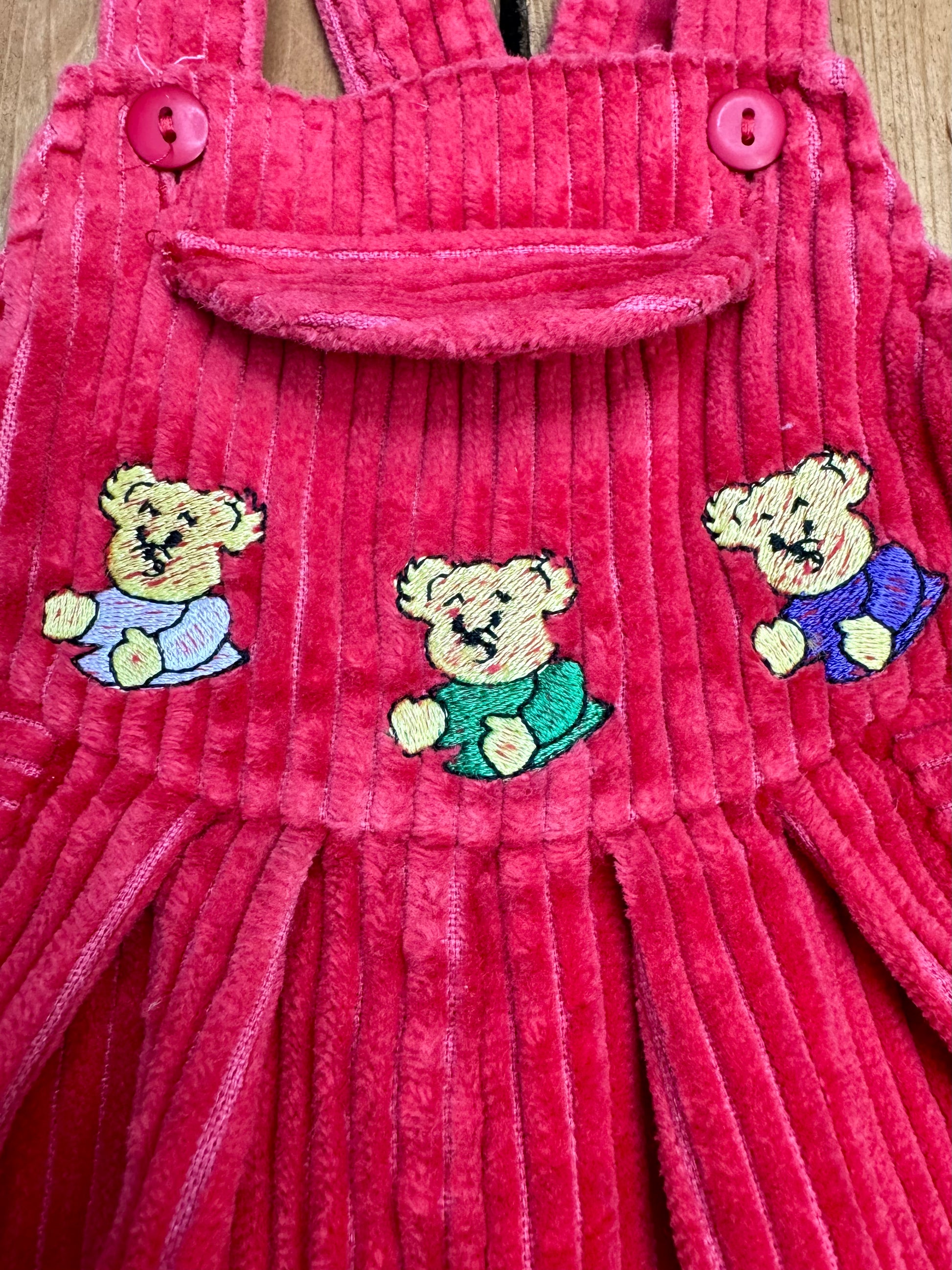 Vintage 90ds teddybear embroidered corduroy dungarees